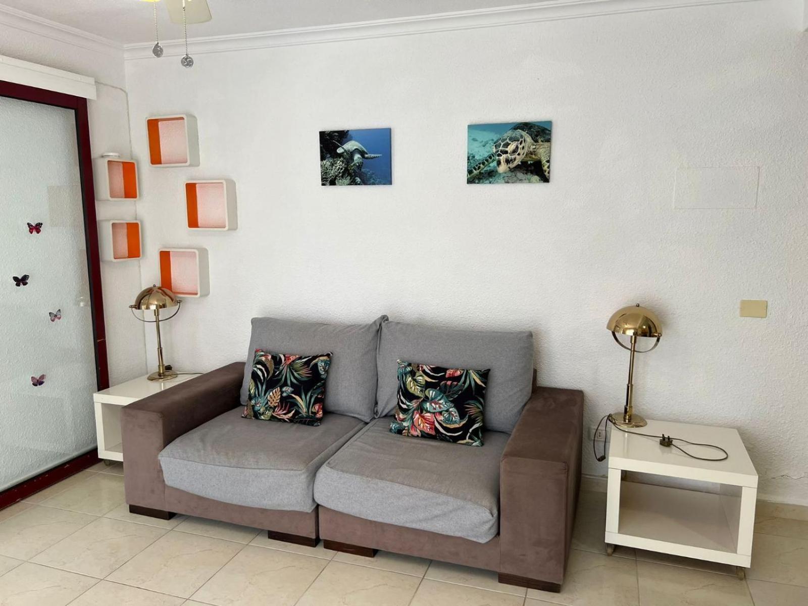 One Bedroom Apartament Tenerife Лос Кристианос Екстериор снимка