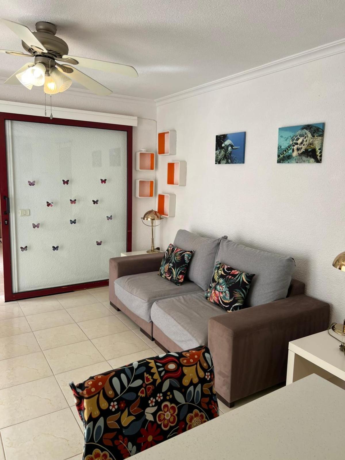 One Bedroom Apartament Tenerife Лос Кристианос Екстериор снимка